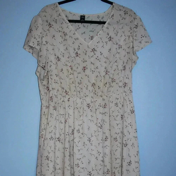 Shein Curve 3XL 100% Polyester Floral Print Dress - Picture 1 of 16